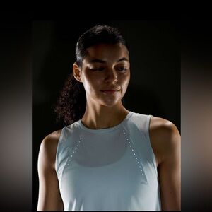 Lululemon Athletica Sculpt Cropped Tank Top Powder Blue Reflective Light Blue